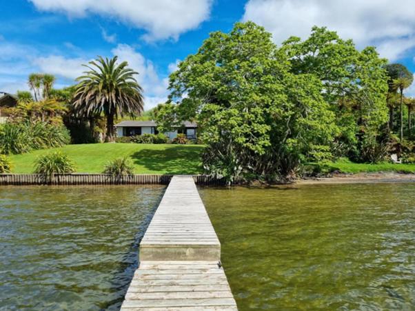 Lake Haven - On The Lakefront Hamurana Экстерьер фото