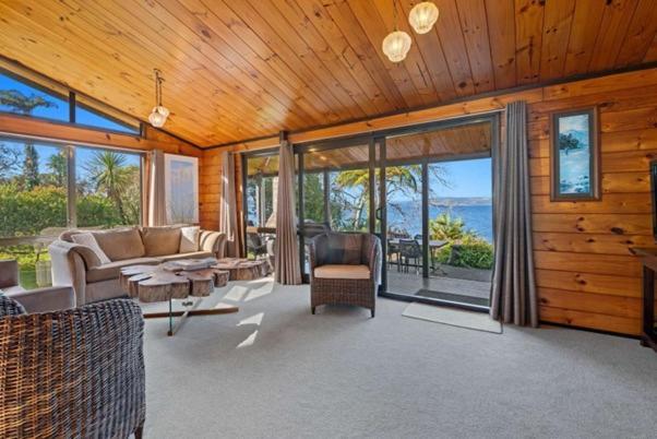 Lake Haven - On The Lakefront Hamurana Экстерьер фото